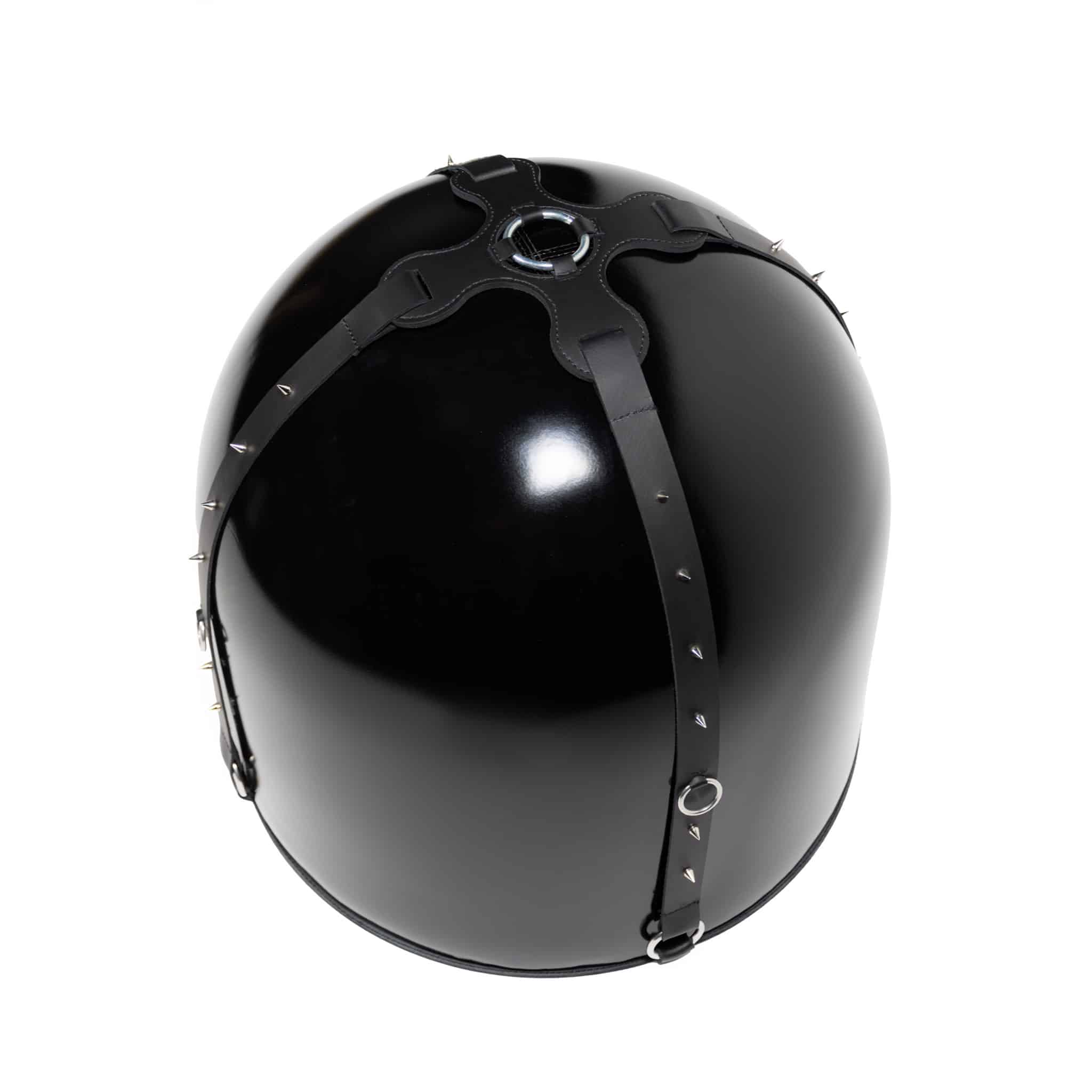 lucido-strap-alto-nero-quadrato